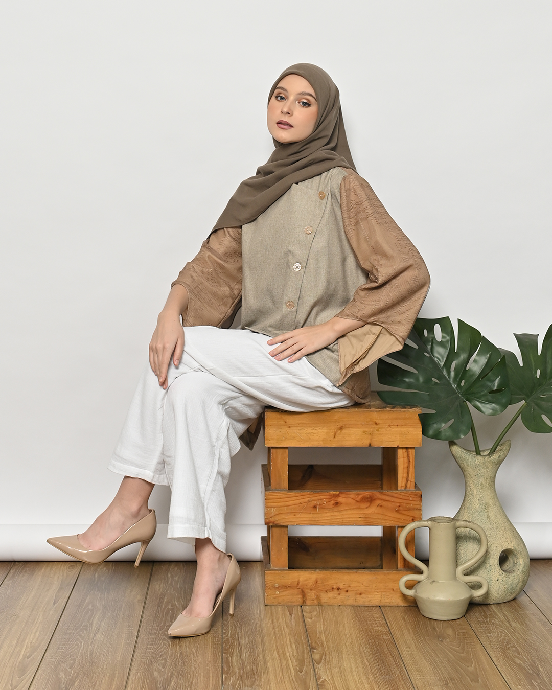Ziara Top Coklat Muda - Image 3
